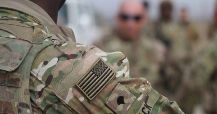 EE.UU. envía mensajes confusos sobre la permanencia de sus tropas de Irak