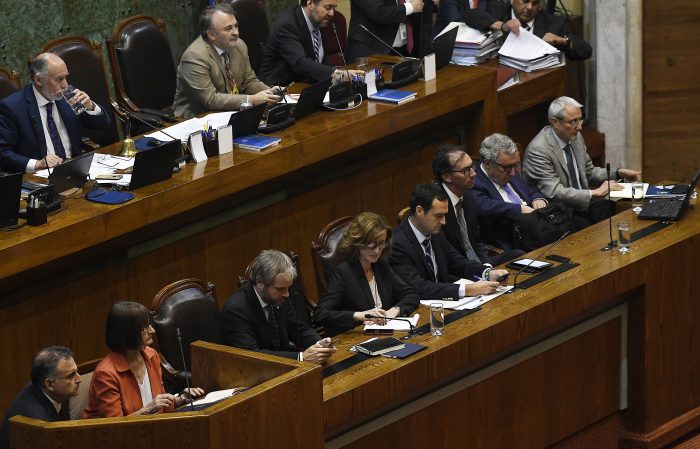 Cámara de Diputados pide al Cruch que revierta su decisión y realice la PSU de Historia