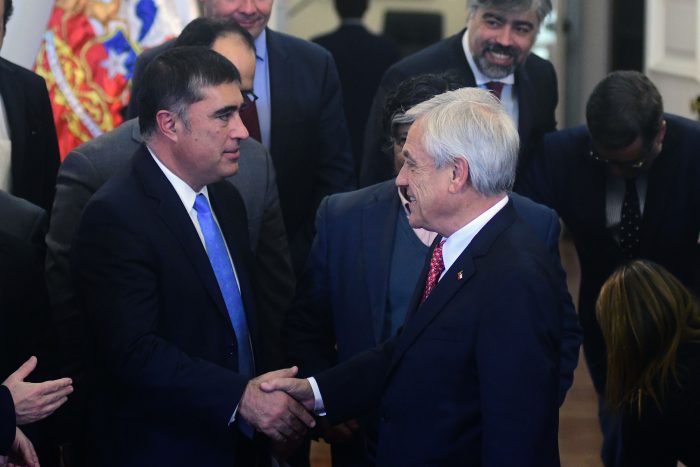 Desbordes y estrategia comunicacional de Piñera: «Si lo muestro en actividades insípidas, no sirve de nada»