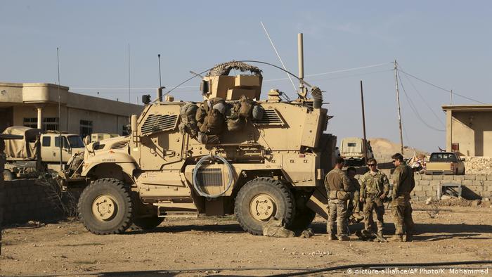 Ocho cohetes impactan en base iraquí que alberga a soldados estadounidenses