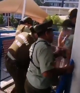 Se registran incidentes al interior de colegio de rendición de PSU en Las Condes y alcalde Lavín confirmó suspensión de prueba