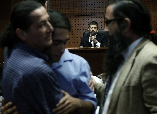 Magistrados preocupados por las “funas” a Daniel Urrutia y Karen Atala: “Es inaceptable que los jueces sean blanco de amenazas”