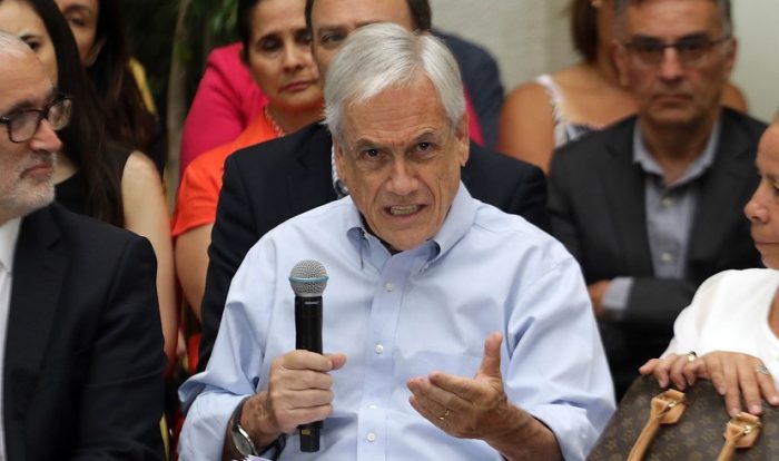 Arremetida presidencial: Piñera sale a blindar a intendente Guevara y fustiga a parlamentarios por dedicarse a «peleas sin sentido»