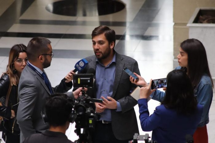 Diputado Raúl Soto celebra salida del director de INE tras cifras erróneas en IPC de enero