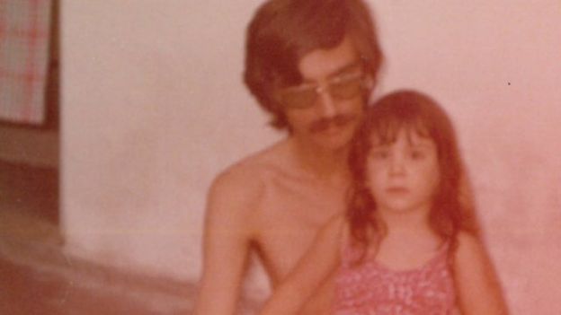 «Mi padre, el genocida»: las hijas de torturadores en Argentina que rompieron su silencio y contaron el «secreto familiar»