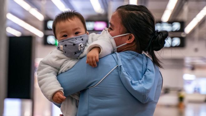 Coronavirus: confirman el nacimiento de un bebé con el nuevo virus en Wuhan