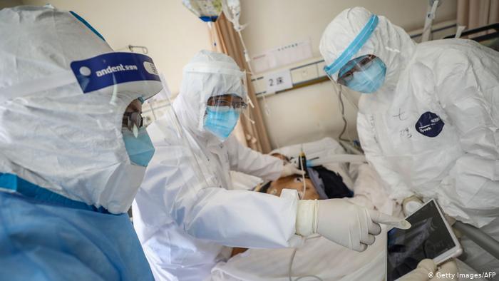 China reporta 1.868 muertos y más de 72.400 contagiados por coronavirus