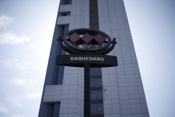 Metro informa que Carabineros cerrará comisaría ubicada en la estación Baquedano
