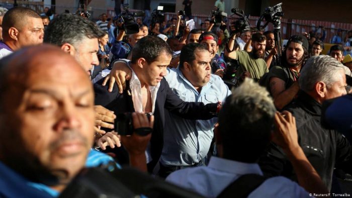 Familiar de Guaidó desaparece tras arribar a Venezuela