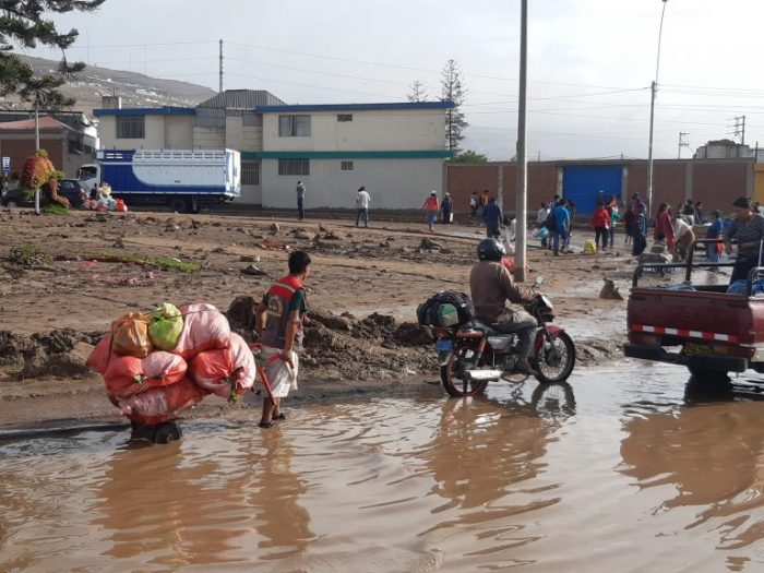 Al menos tres muertos deja aluvión por intensas lluvias en Tacna