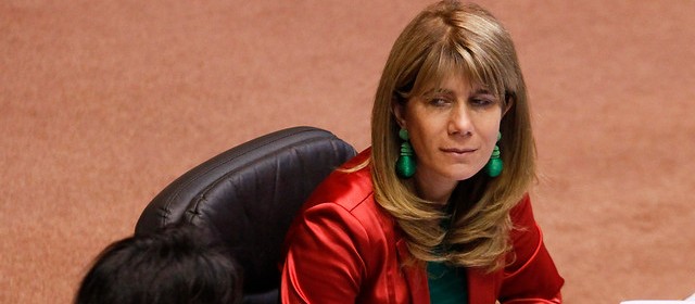 La carta de Rincón: senadora DC afirma que “no es el intendente, es el Presidente quien no ha estado a la altura” y pide salida de Rozas