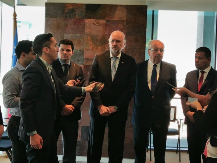 Efecto coronavirus: Ministro de Minería anunció la postergación de la Expomin 2020