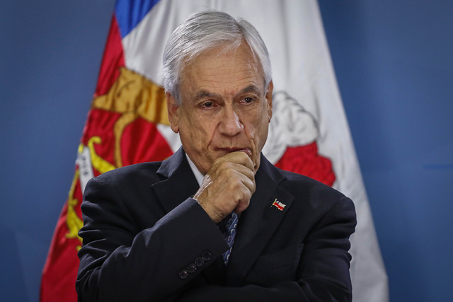 Encuesta Data Influye: Gobierno sigue en 8% de aprobación pese al intenso despliegue de Piñera por coronavirus