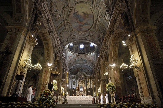 Arzobispado de Santiago informa medidas para celebrar Semana Santa en medio de crisis por el Covid-19