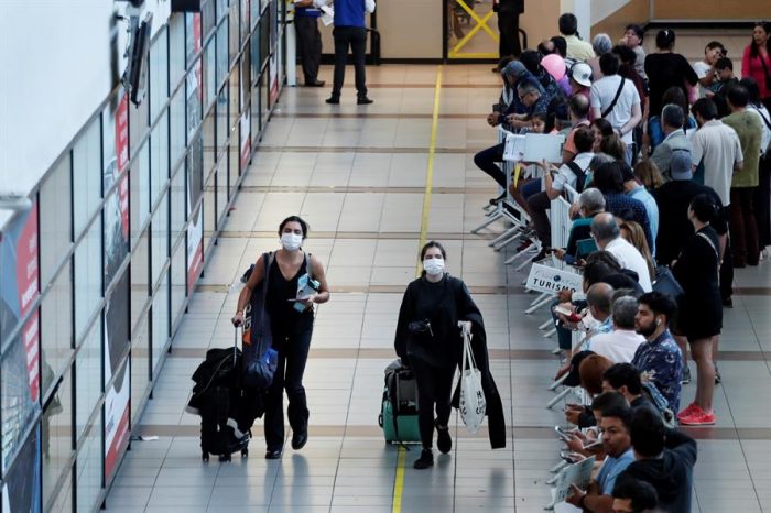 Europa espera que el certificado covid para viajeros esté operativo para finales de junio