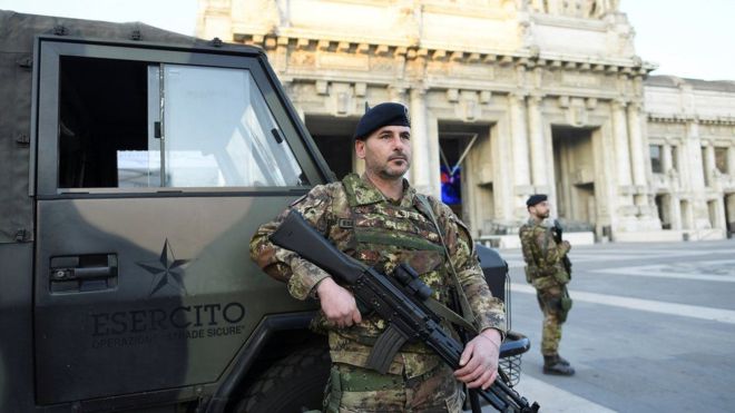 Lombardía, la región más golpeada de Italia, anuncia medidas más estrictas para frenar el avance del covid-19