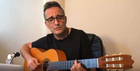 Jorge Drexler: "La música y el lenguaje transmiten partes del ser humano que no se pueden ver"