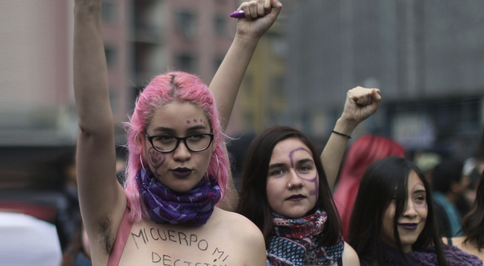 Marchar hacia una democracia feminista