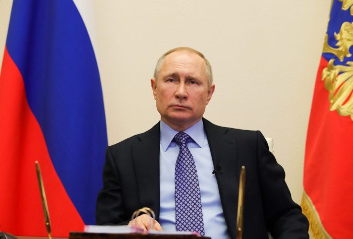 Putin declara no laborable con derecho a sueldo todo el mes de abril por coronavirus