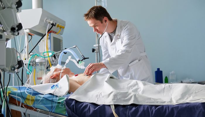 Crean curso online gratuito para manejo respiratorio de pacientes críticos