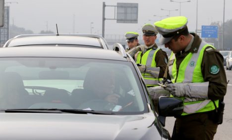 Fin de semana largo: Carabineros reporta 210 accidentes y 884 infracciones por exceso de velocidad