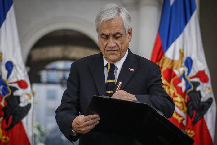 Piñera promulgó ley de Ingreso Mínimo Garantizado: beneficiará a 670 mil trabajadores