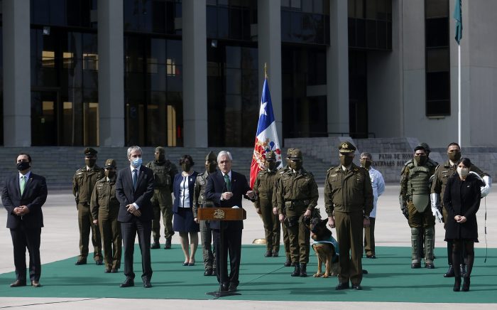 Piñera destacó el «compromiso y vocación» de Carabineros en 93 aniversario de la institución