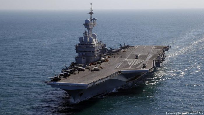 Francia: Más de mil marinos dan positivo por COVID-19 en portaaviones «Charles de Gaulle»