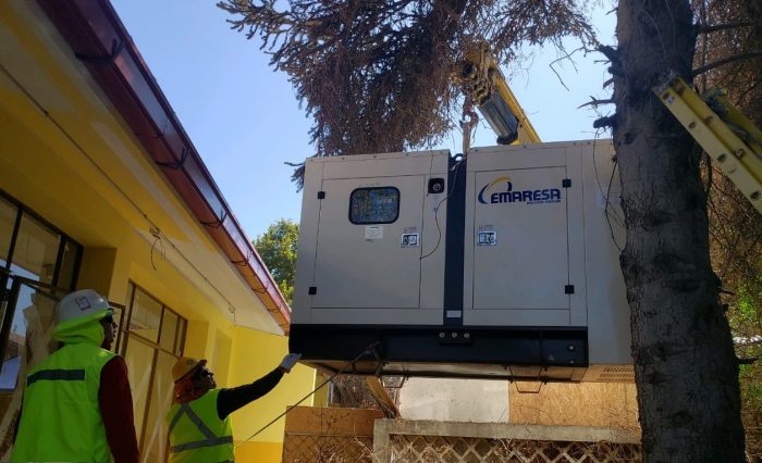 Crisis sanitaria: entregan generadores para asegurar suministro eléctrico a 47 hospitales