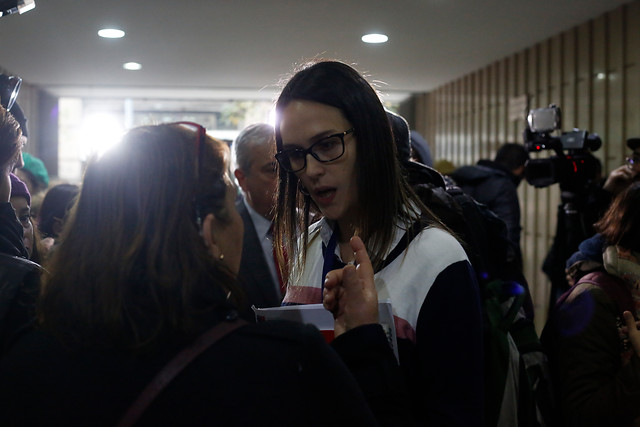 Rosa Oyarce ya tiene reemplazante: Minsal designó a la ingeniera comercial Paula Labra como seremi