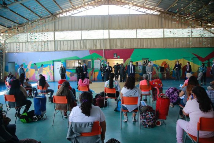 Ministerio de Justicia otorga primeros indultos en cárcel de mujeres de San Joaquín y ex Penitenciaría