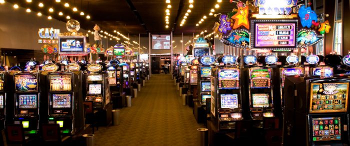 Cámara de Diputados creó comisión para investigar fiscalización de casinos producto de crisis financiera en Enjoy