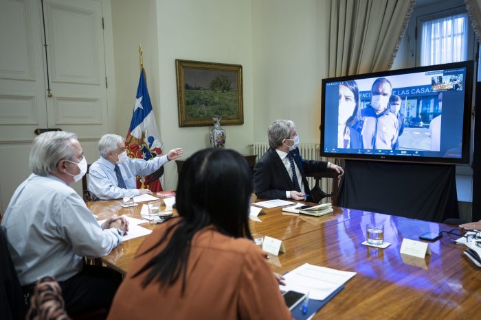 Piñera inaugura en forma virtual el hospital de Padre Las Casas y critica incumplimiento de cuarentena en La Araucanía