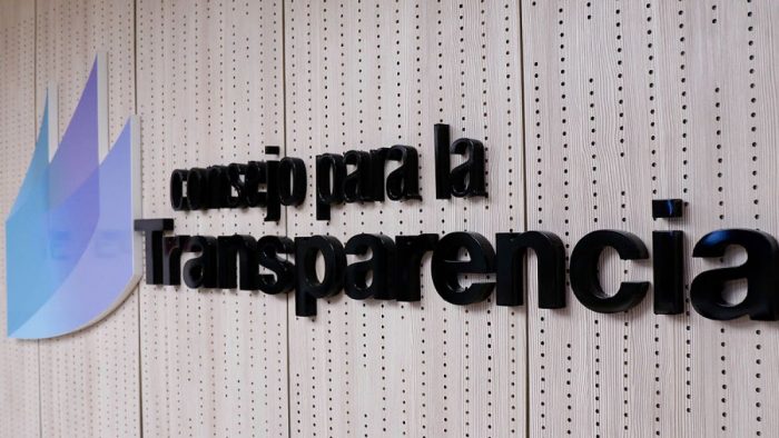 Consejo para la Transparencia raya la cancha: Minsal tiene facultades exclusivas para divulgación de información de pacientes con coronavirus