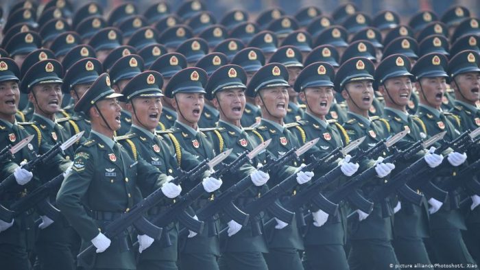 Gasto en defensa de China se ralentiza en 2020, pero aun así crece