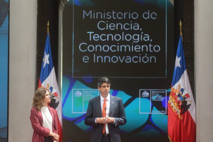 Organizaciones de investigadores emplazan al Ministerio de Ciencia por recortes presupuestarios en plena pandemia