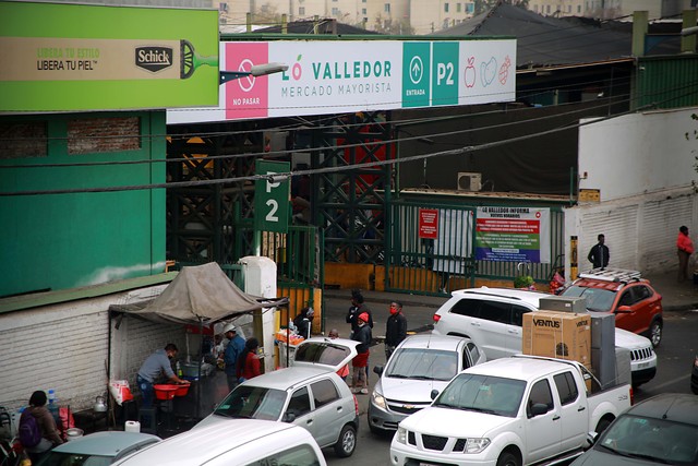 Gobierno informó que La Vega Central y Lo Valledor solo recibirán comerciantes mayoristas y minoristas durante la cuarentena