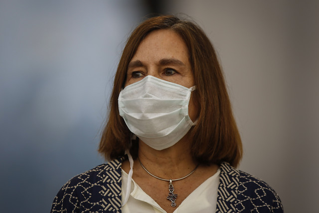 Ex ministros y autoridades del segundo Gobierno de Bachelet presentan una serie de propuestas para enfrentar la pandemia del COVID-19