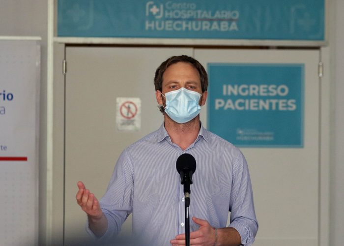 «Es un verdadero hospital»: Subsecretario Zúñiga recorre el centro médico instalado en Espacio Riesco