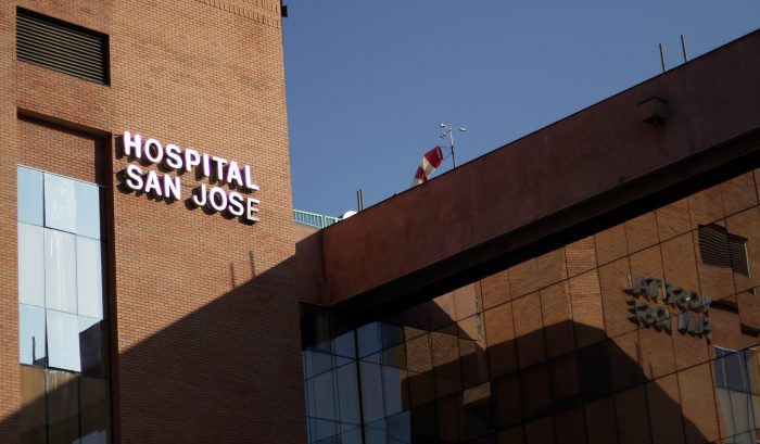 Director del Hospital San José desmintió que haya cadáveres en los pasillos del recinto hospitalario
