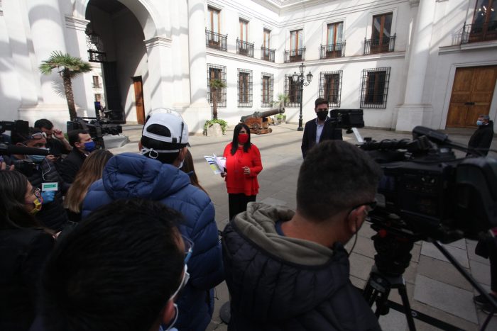 Rubilar confirma que 48 personas fueron enviadas a cuarentena por trabajador de la prensa en La Moneda contagiado con Covid-19