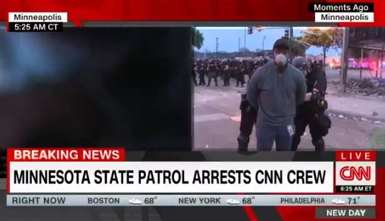 Equipo de CNN fue detenido en plena transmisión televisiva mientras cubrían las manifestaciones en Minneapolis