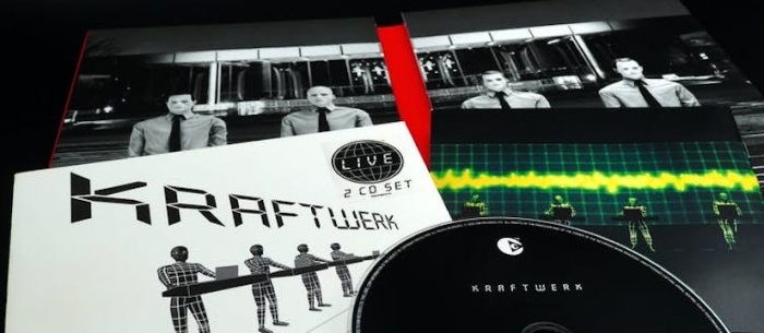 En el adiós a Florian Schneider: el fundador de Kraftwerk que moldeó el sonido de la música actual