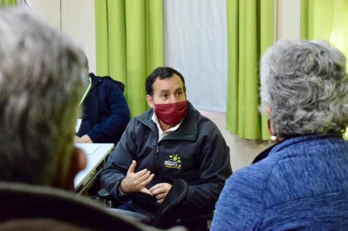 “Nos sentimos como una verdadera zona de sacrificio”: alcalde de Peñaflor acusa abandono del Gobierno e insiste con llamado a cuarentena total