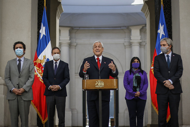 Ante llamado de Piñera, senadores de oposición piden como piso acoger propuesta del Colegio Médico de recurrir al Fondo de Estabilización Económica Social