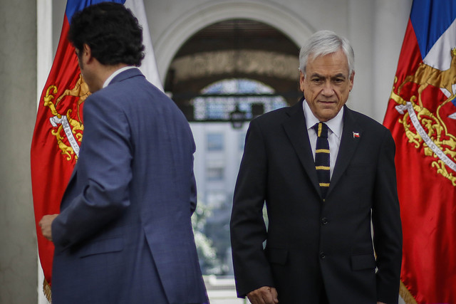 Economistas refutan a Piñera y Briones: “Es completamente falso que hayamos llegado al límite de la política fiscal”