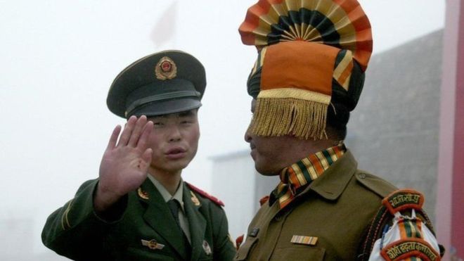 China vs India: el primer enfrentamiento con soldados muertos «en décadas» que pone en evidencia el aumento de la tensión entre los dos países más poblados del mundo