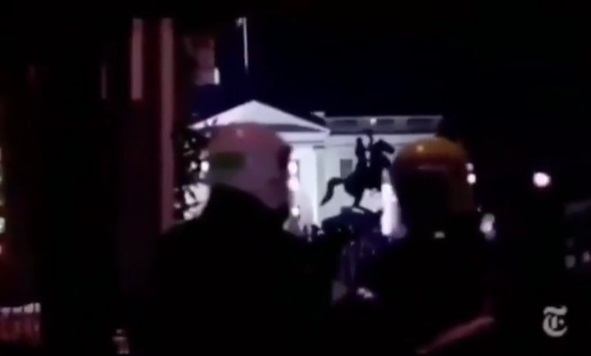 Manifestantes vulneran seguridad de la Casa Blanca e ingresan hasta el patio de la residencia presidencial de Estados Unidos
