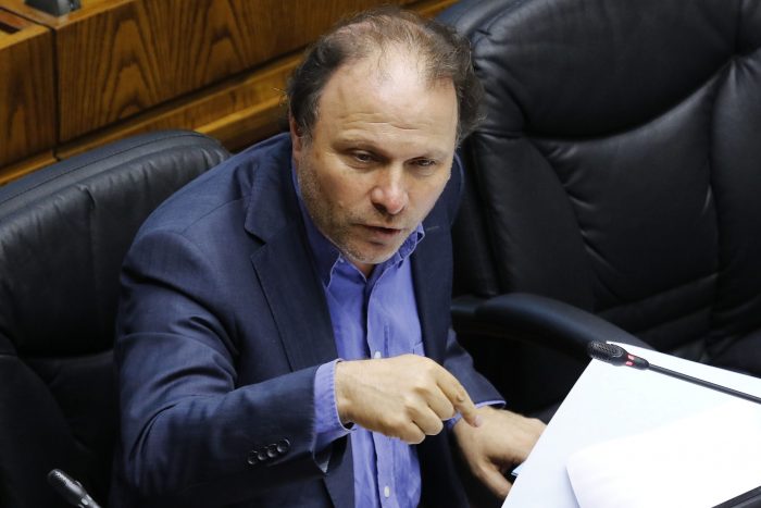 Senador de Urresti (PS) dice que general Rozas «debiera estar fuera de la institución»