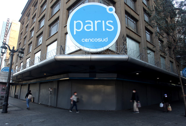 París informó la reorganización de sus negocios: En Chile, la cadena multinacional absorberá a Johnson